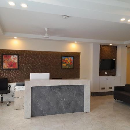 Hotel The Luxem - Behind Ibis Hotel Gurugram Gurgaon Extérieur photo